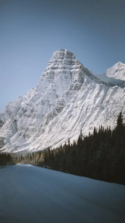 离赤道最近的雪山