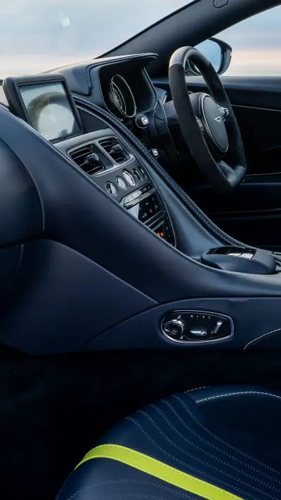 DB旗舰实至名归