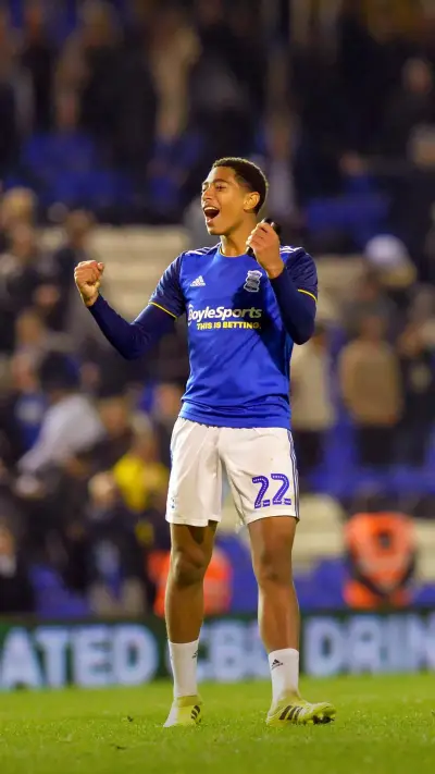 盘点足球比赛庆祝动作