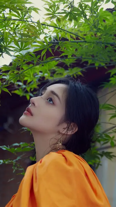 周洁琼 多彩一夏穿搭 - Screenshot 1