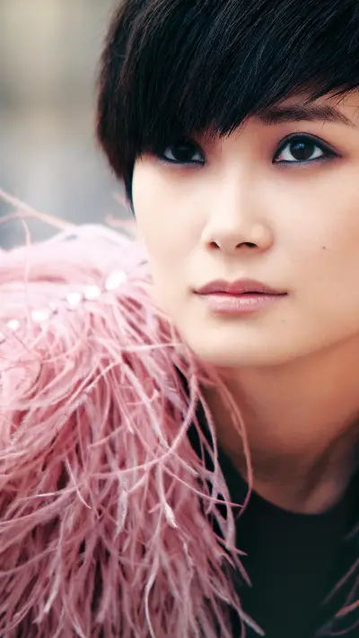 李宇春 - Screenshot 1