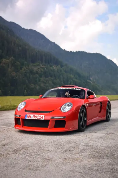 时尚简约汽车-锐景创意